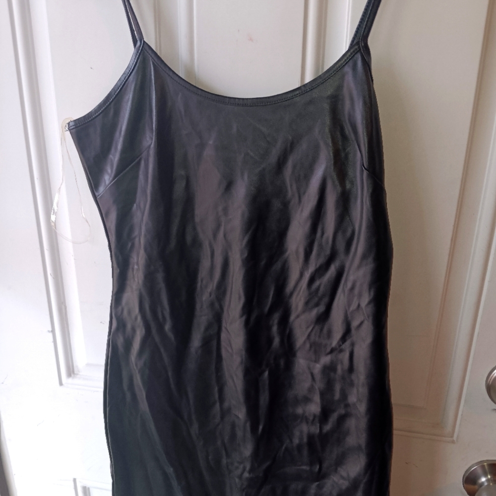 Liz & Sara Elegant Black Women's Midi Dress